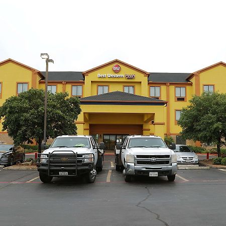 Best Western Plus Schulenburg Inn & Suites Extérieur photo